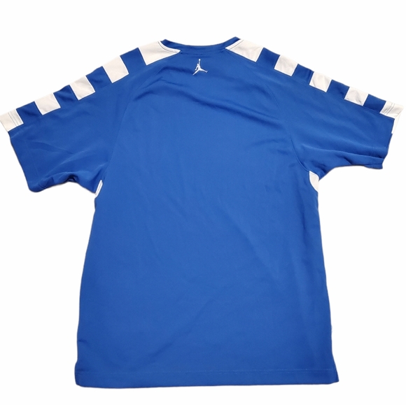 Nike Jordan M Mens Jumpman Basketball Shirt - Picture 2 of 3